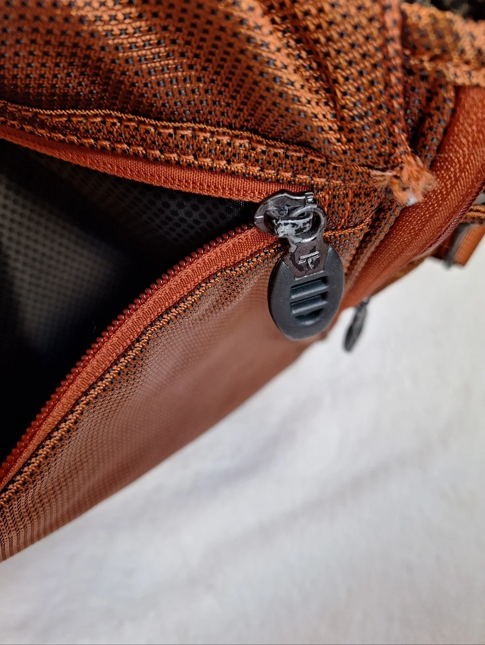 Tumi T-Tech Laptop Messenger Bag - Orange Flame Ballistic Nylon Used
